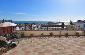 - click for photo gallery